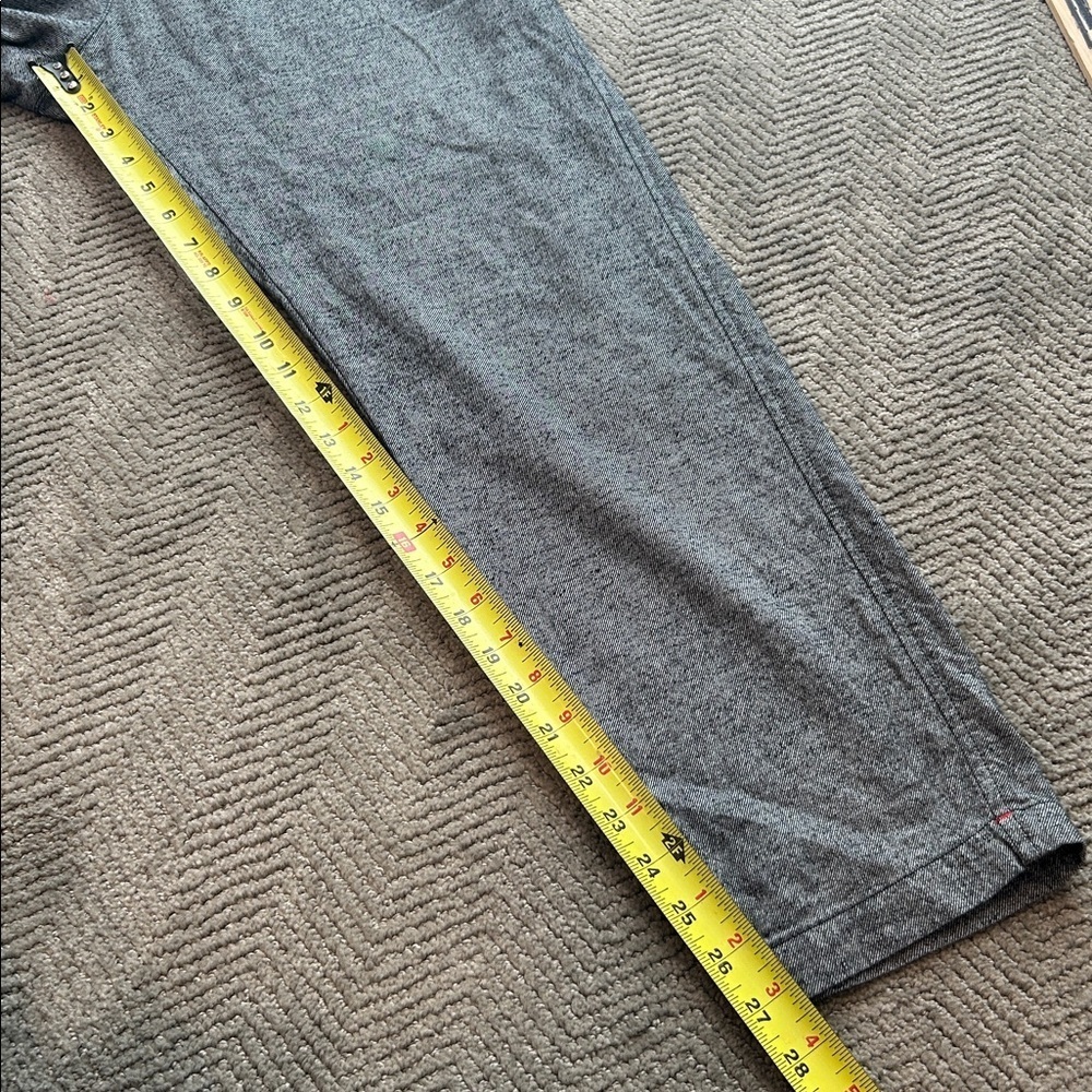 XiRENA Black and White Striped Pants Xirena - Rex Pant in Black Size M - Picture 13 of 13